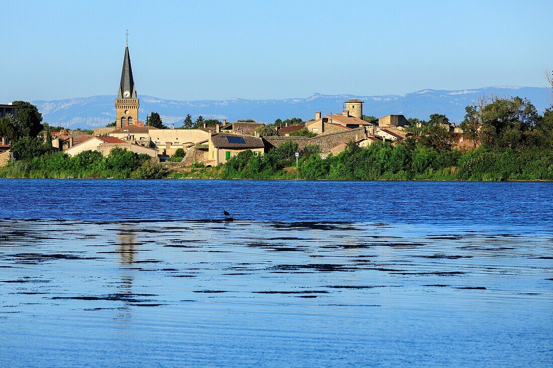 Frankreich, Drome, La Roche de Glun, Die Rhone von Glun aus