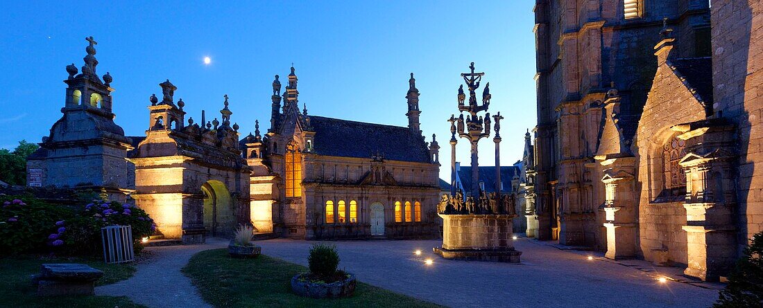 France, Finistere, stop on the Way of St James, St Thegonnec, parish enclosure, the church, the calvary and the ossuary