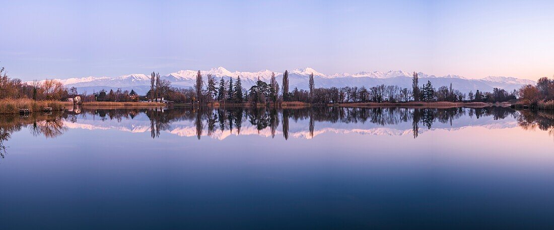 France, Savoie, Les Marches, Lake Saint André in the heart of the Combe de Savoie vineyards, Belledonne range covered with snow in the background