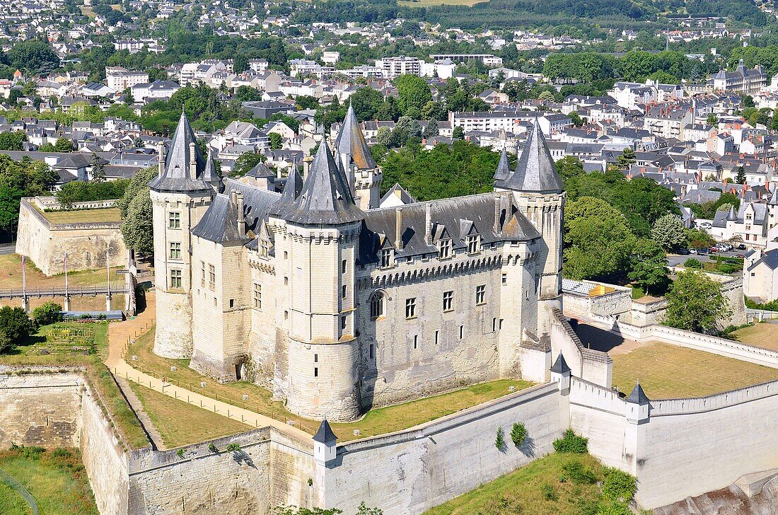France, Maine et Loire, Saumur, listed as World Heritage by UNESCO (aerial view)