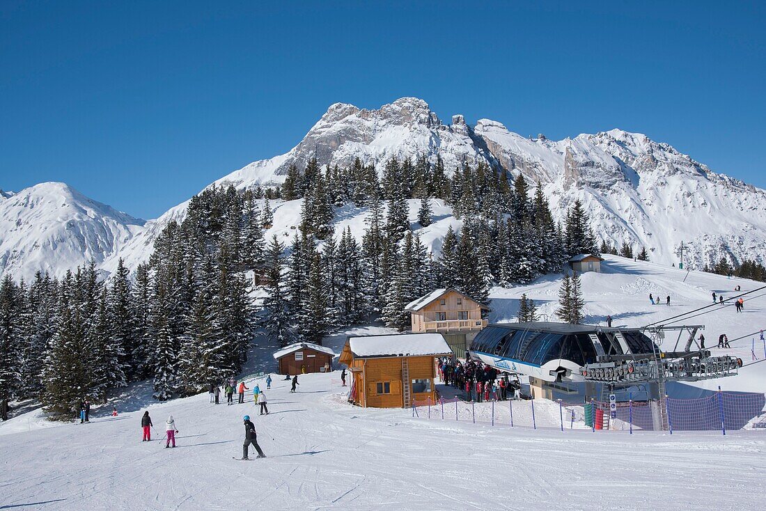 Frankreich, Savoie, Massif de la Vanoise, Pralognan La Vanoise, Nationalpark, im Skigebiet, Abfahrt von der Skipiste zum Mont Bochor und Portettas Zähne