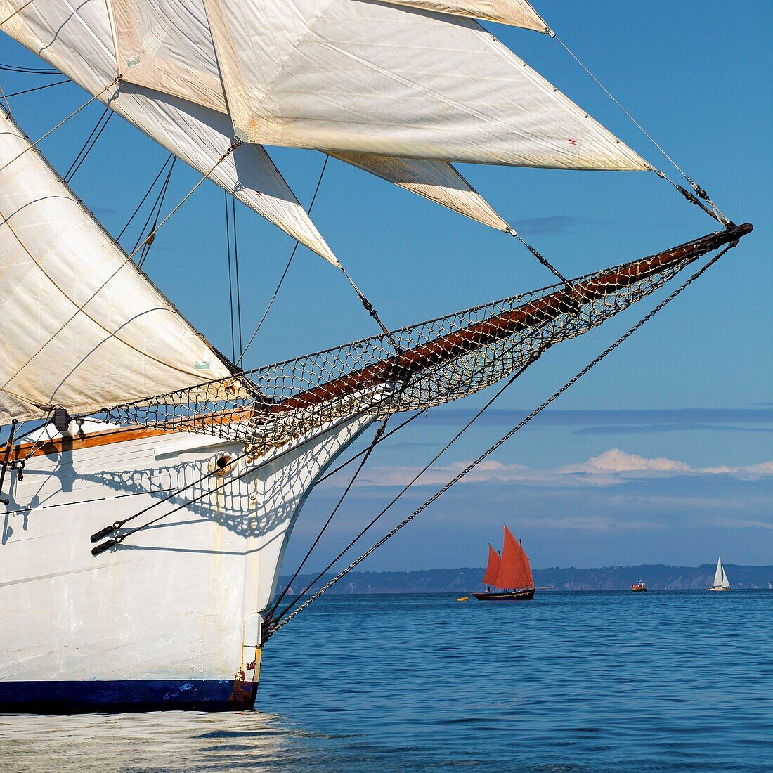 France, Finistere, Douarnenez, Festival Maritime Temps Fête, Marité, traditional sailboat on the port of Rosmeur