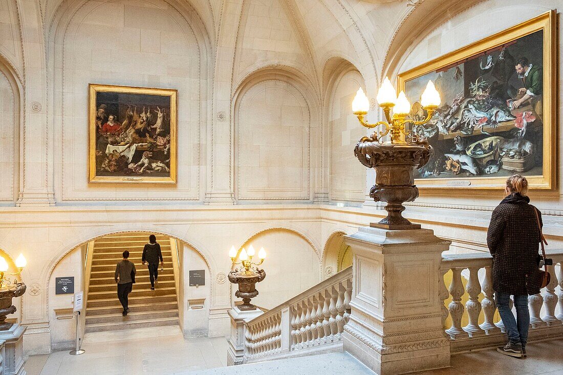 Frankreich, Paris, das Louvre-Museum, Treppe
