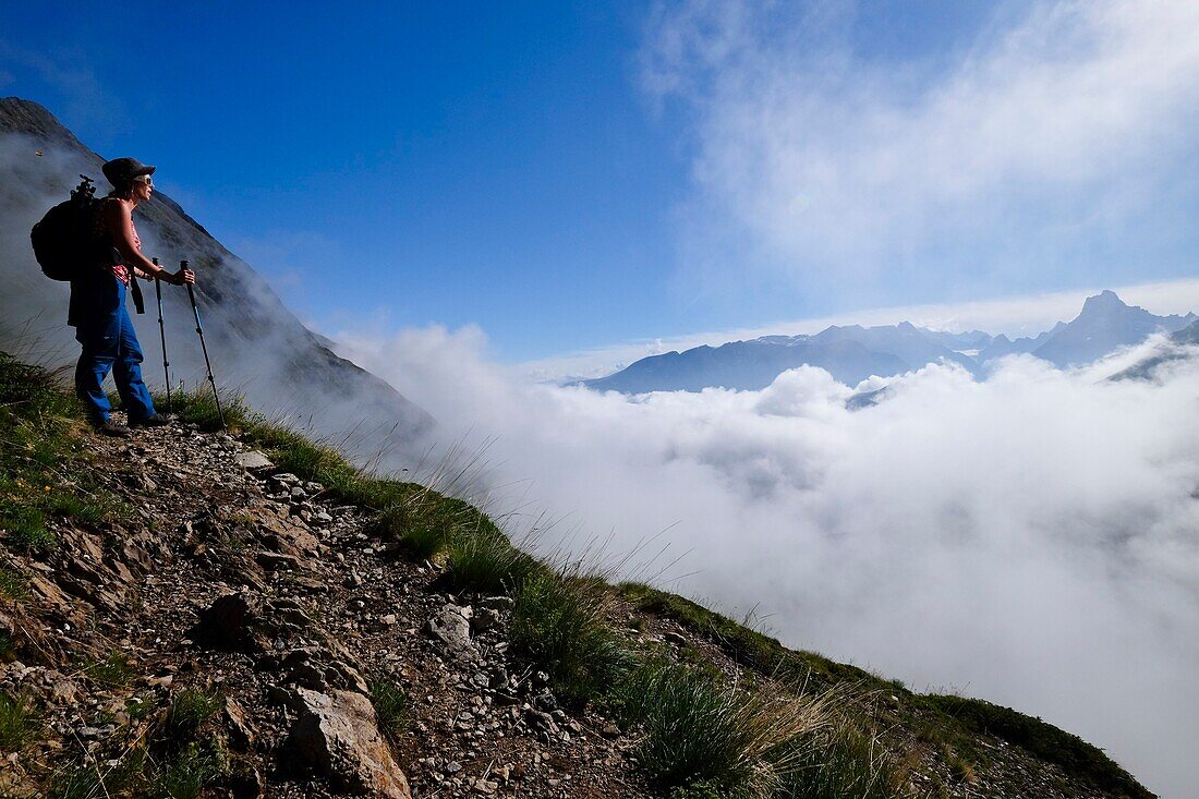 France, Isere, Venosc, hiker wlaking to the Vallon pass