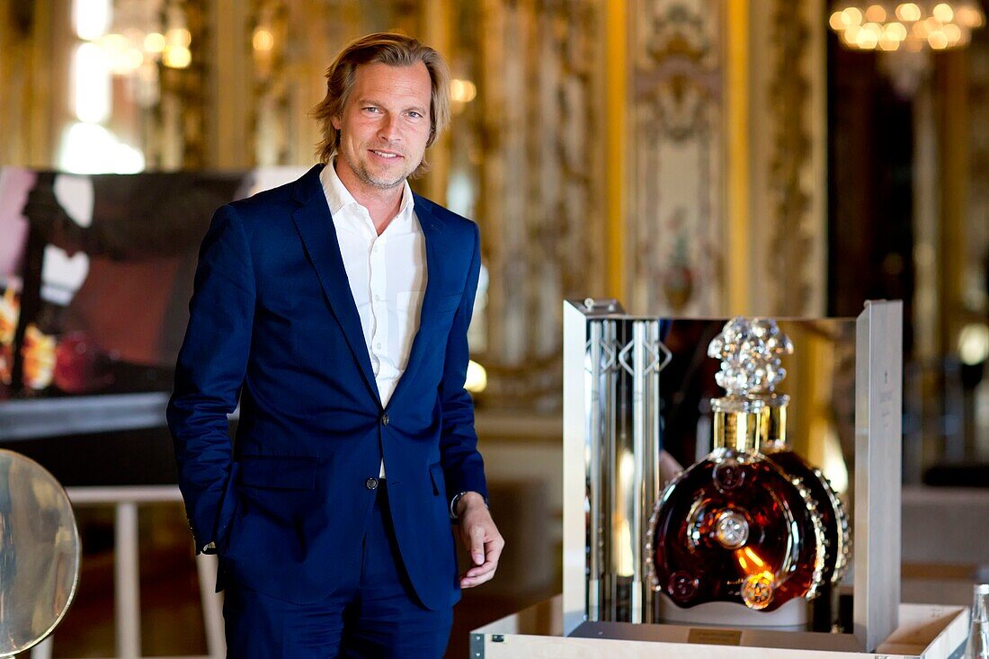 Frankreich, Paris, Promotion von Louis XIII Cognac Mathusalem mit CEO Ludovic du Plessis