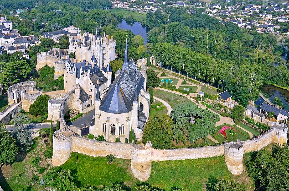 France, Maine et Loire, Montreuil Bellay, the castle (aerial view)