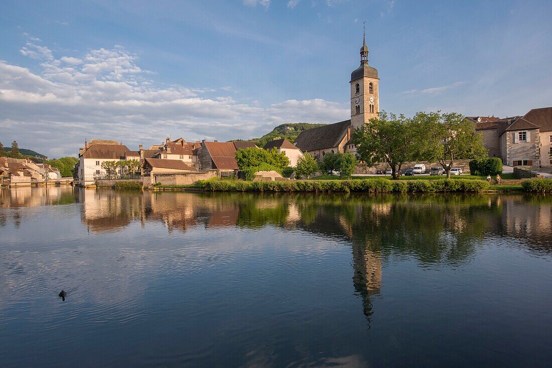 France, Doubs, Loue valley, village of Ornans mirror of Loue ans saint Laurent church