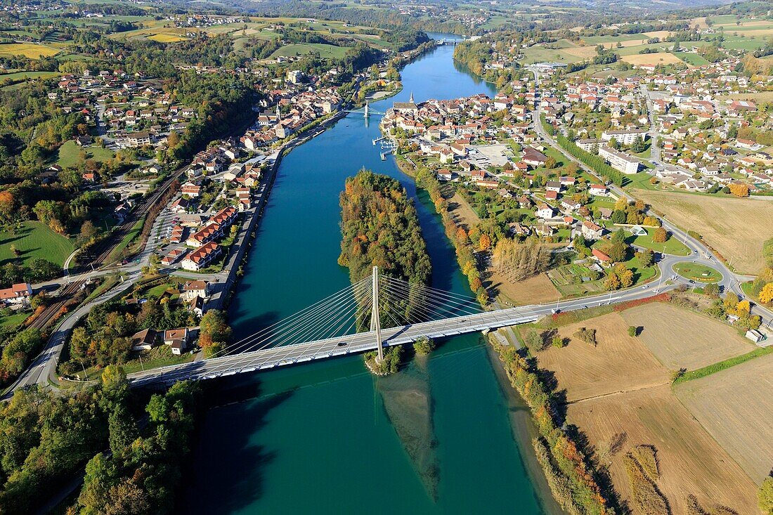 Frankreich, Haute Savoie, Ain, Seyssel, Brücke über die Rhone (Luftaufnahme)