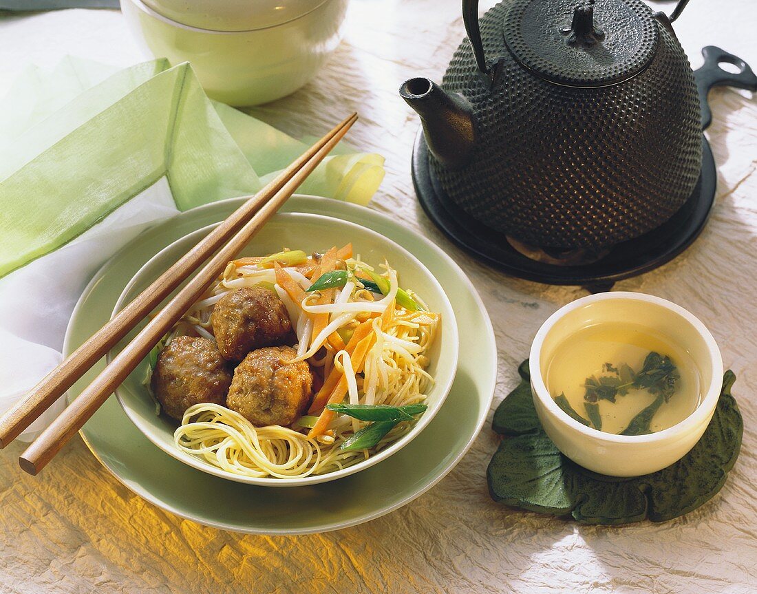 Meatballs with Asian egg noodles and vegetables