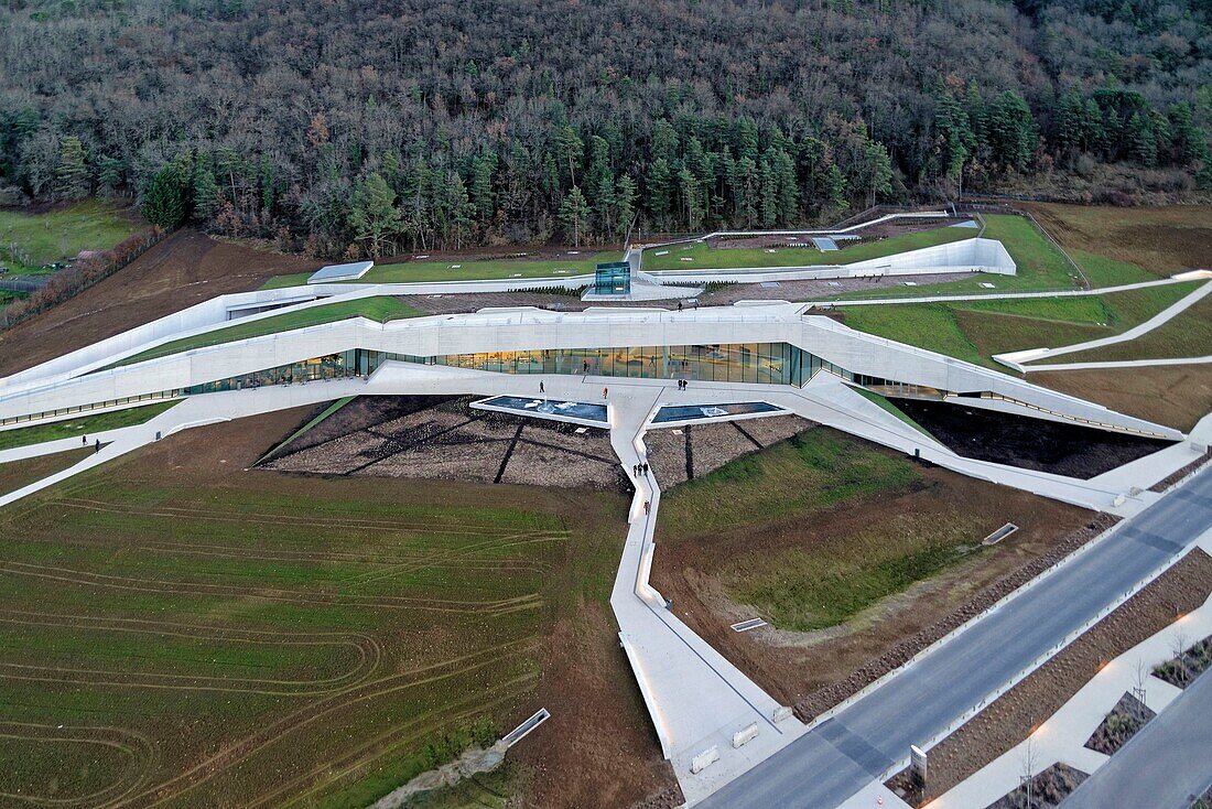 France, Dordogne, Montignac, Montignac Lascaux Parietal Art international Centre (Lascaux 4) building site designed by the Norwegian architectural agency Snøhetta (aerial view)