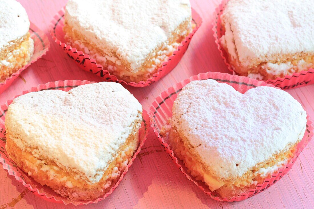 France, Saone et Loire, Macon, pastry of the Bar, ideal cakes Maconnais heart shaped