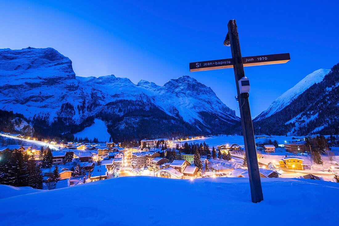 France, Savoie, Massif de la Vanoise, Pralognan La Vanoise, National Park, the village at dawn and the Grand Marchet mountain