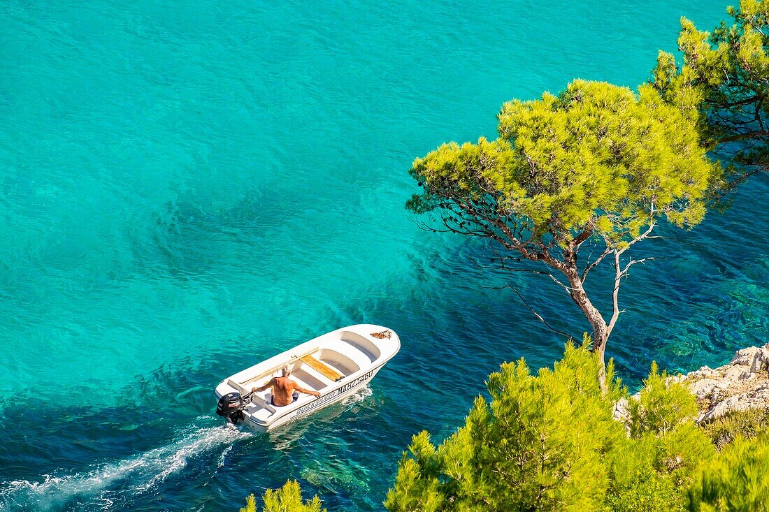 France, Bouches du Rhone, Marseille, Calanque of Sormiou, Calanques National Park