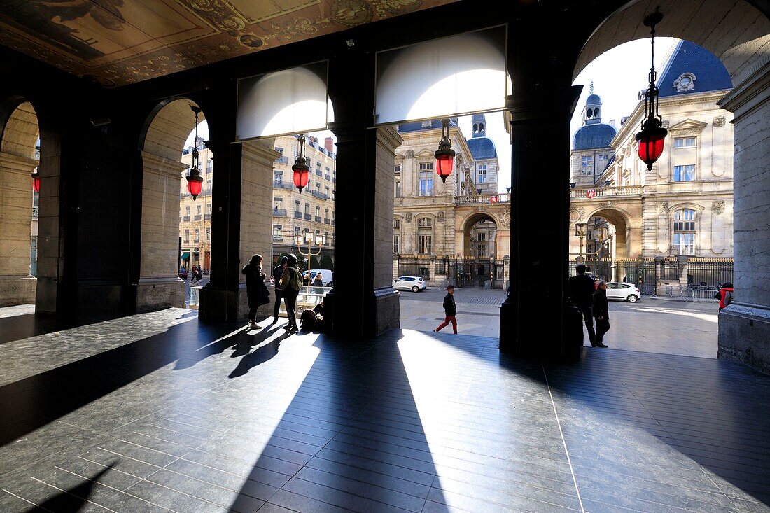 France, Rhône, Lyon, 1st arrondissement, Les Terreaux district, Place de la Comédie, Opera, City Hall in the background