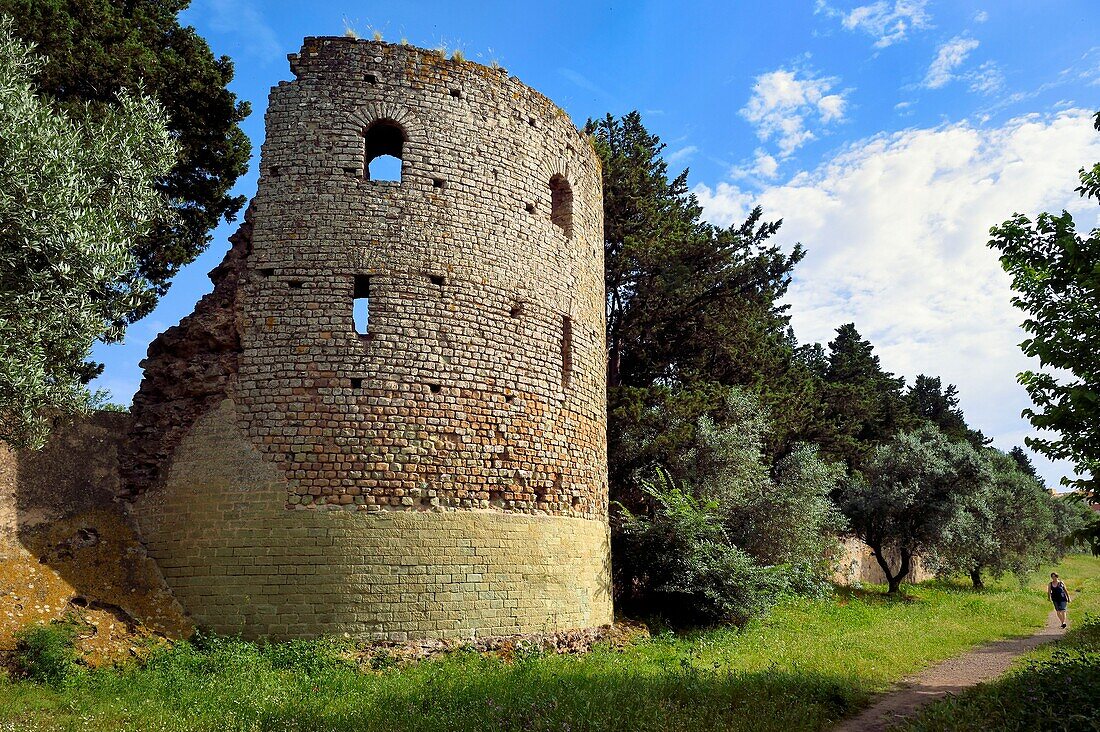 Frankreich, Var, Frejus, Forum Julii, römischer Turm in der nördlichen Stadtmauer der römischen Stadt im Garten Clos de la Tour