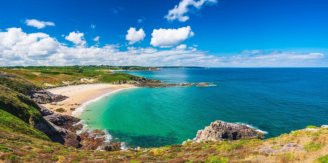 Frankreich, Cotes d'Armor, Plevenon, Strand von La Fosse, angrenzend an die Pointe de la Guette