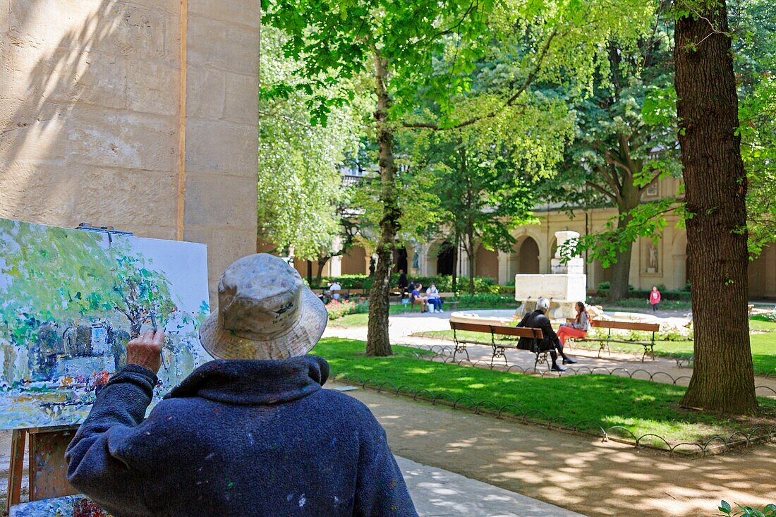 France, Rhône, Lyon, 1st arrondissement, Les Terreaux district, Museum of Fine Arts, Palais Saint Pierre gardens