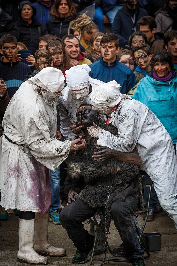 France, Pyrenees Orientales, Prats-de-Mollo, life scene during the bear celebrations at the carnival