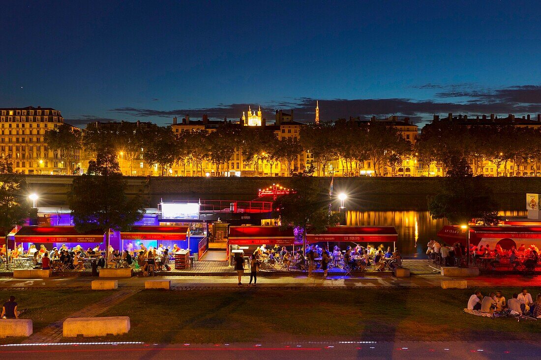 Frankreich, Rhône, Lyon, 3. Arrondissement, Stadtteil La Guillotière, Quai Victor Augagneur an der Rhône, UNESCO-Weltkulturerbe, im Hintergrund der Kai Jules Courmont und das 2.