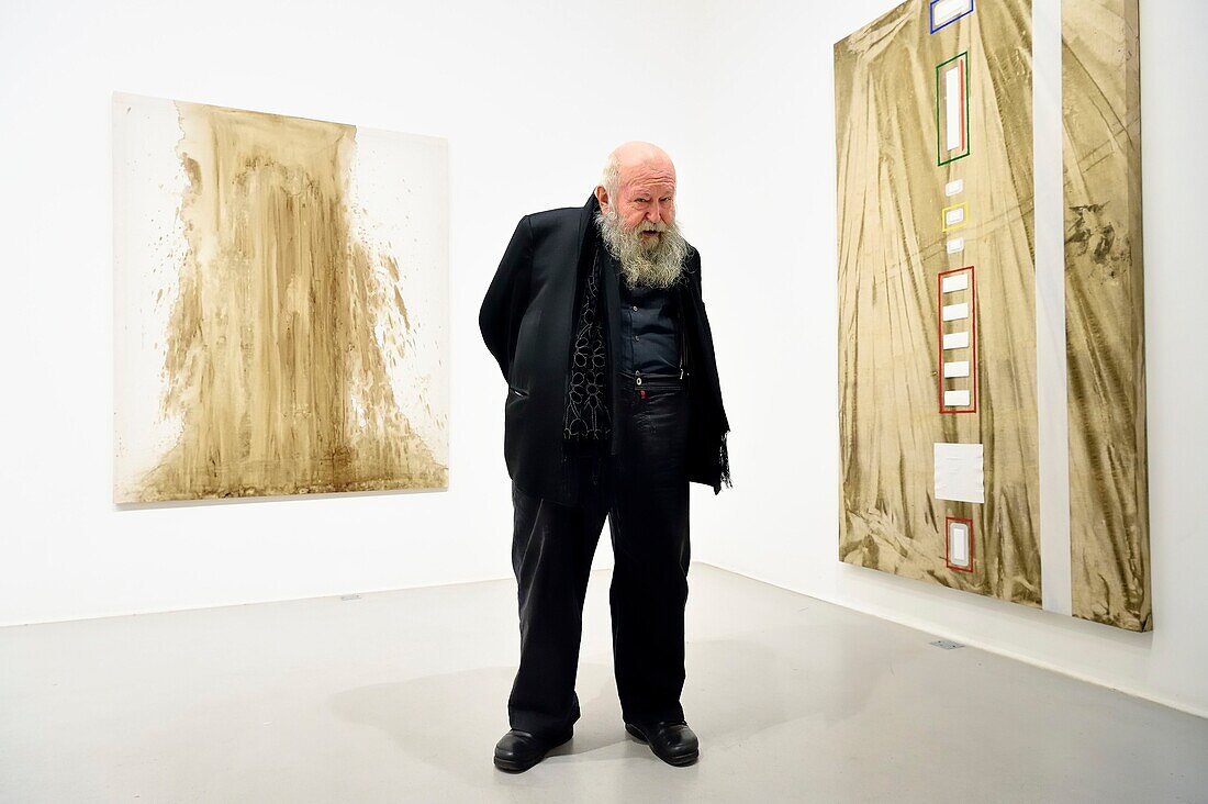 Frankreich, Paris, Galerie RX, Hermann Nitsch, Hermann Nitsch, zeitgenössischer österreichischer Künstler, Mitbegründer des Wiener Aktionismus