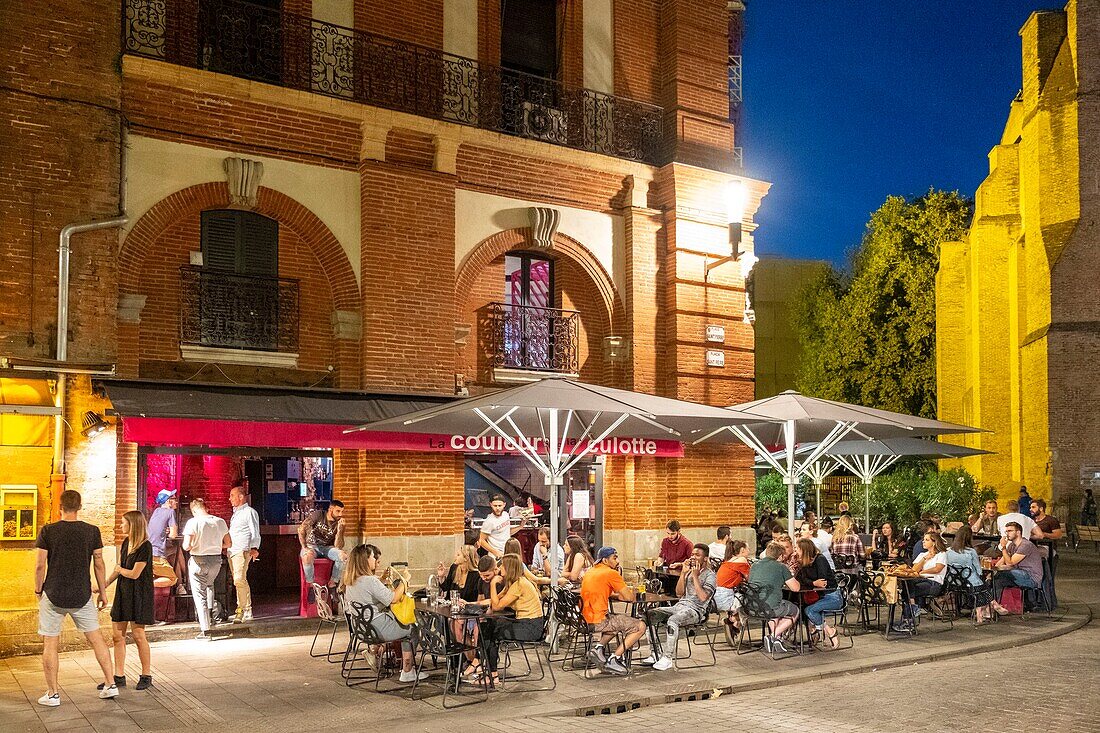 Frankreich, Haute Garonne, Toulouse, Cafe Place Saint Pierre