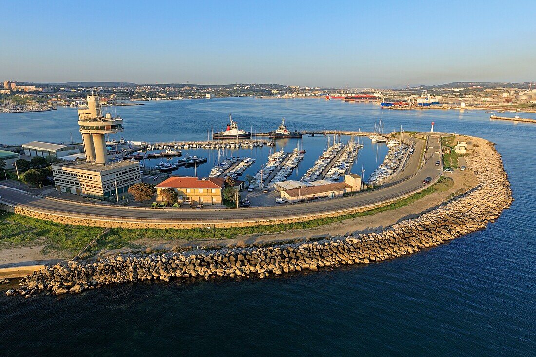 Frankreich, Bouches du Rhone, Golf von Fos sur Mer, Port de Bouc, Hafen des westlichen Beckens des Grand Port Maritime von Marseille (Luftaufnahme)
