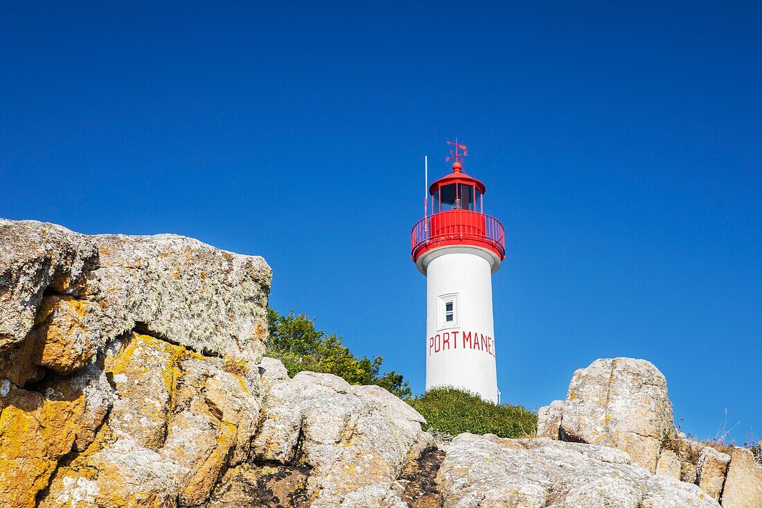 France, Finistere, Nevez, Port Manec'h, The Manec'h harbor lighthouse