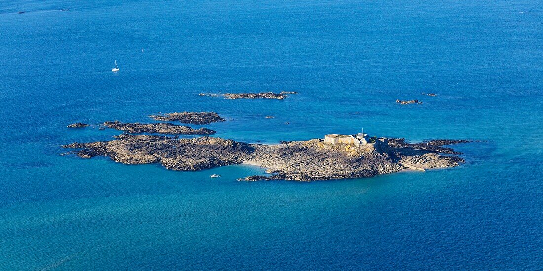 France, Ille et Vilaine, Dinard, Harbour island and Harbour fort (aerial view)