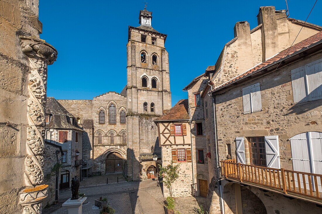 Frankreich, Correze, Beaulieu sur Dordogne, Etappe des Jakobsweges, Abteikirche St. Pierre aus dem 11. bis 12.