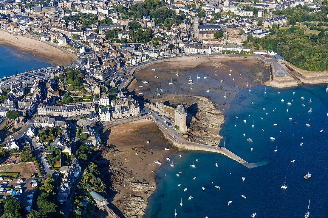 France, Ille et Vilaine, Saint Malo, the Cite and Solidor tower (aerial view)