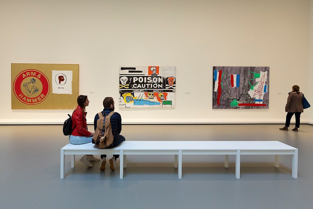 Frankreich, Paris, Bois de Boulogne, Fondation Louis Vuitton von Frank Gehry, Ausstellung von Basquiat und Egon Schiele