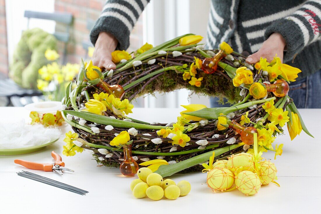 Herstellung eines Osterkranzes