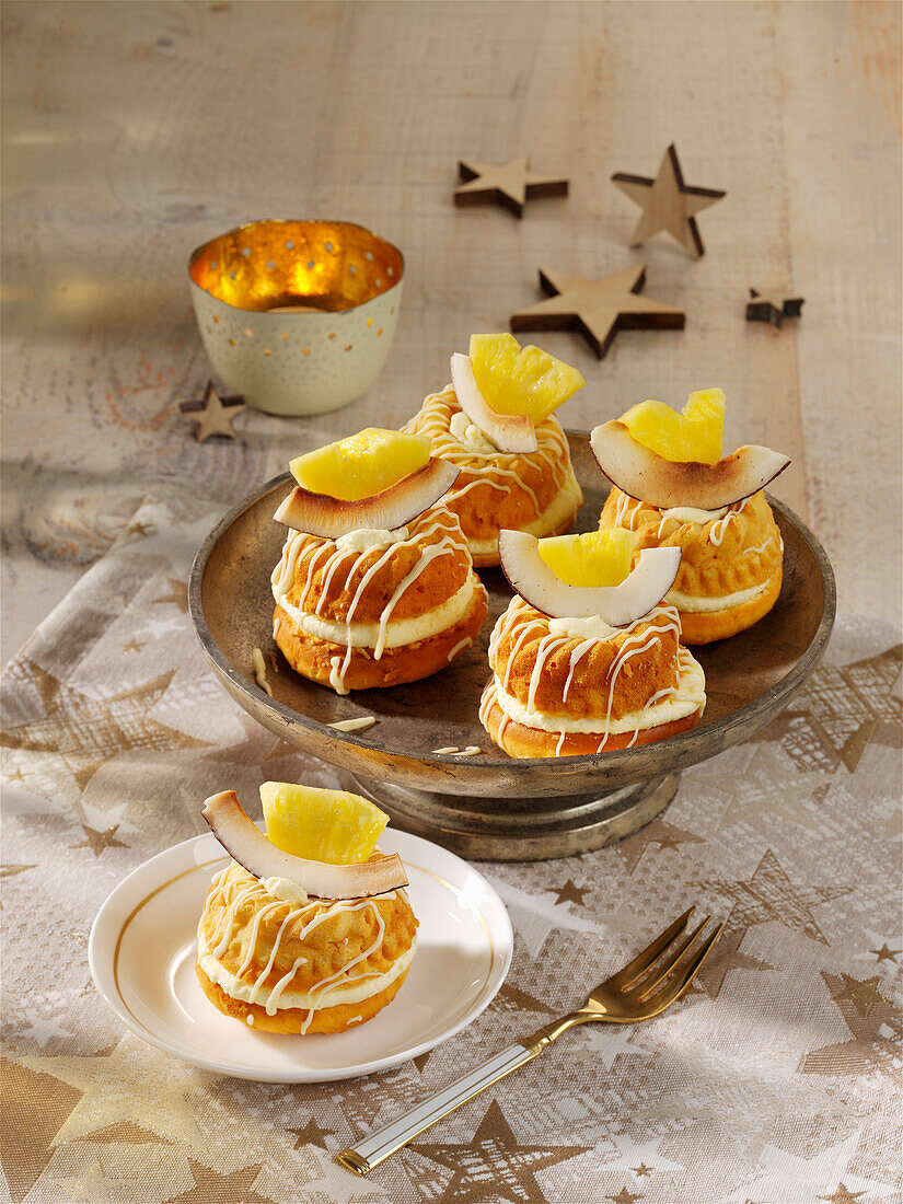 Pina Colada mini bundt cakes