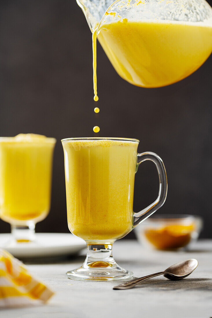 Golden milk - turmeric latte