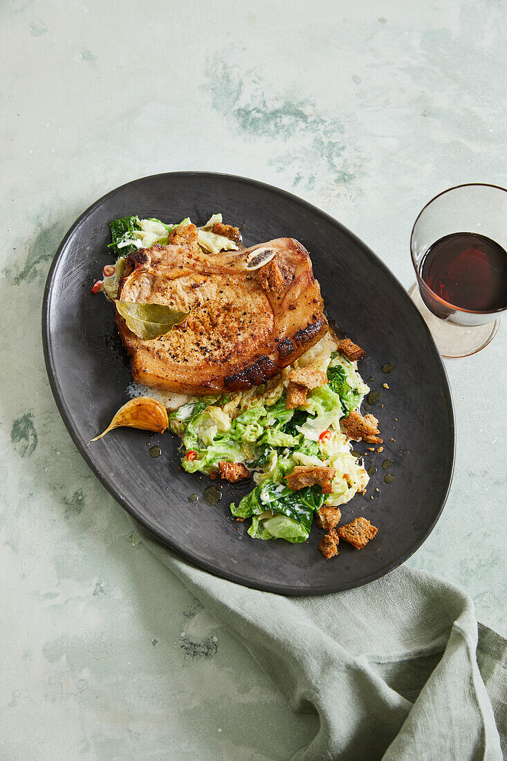 Pork chops with savoy cabbage vegetables