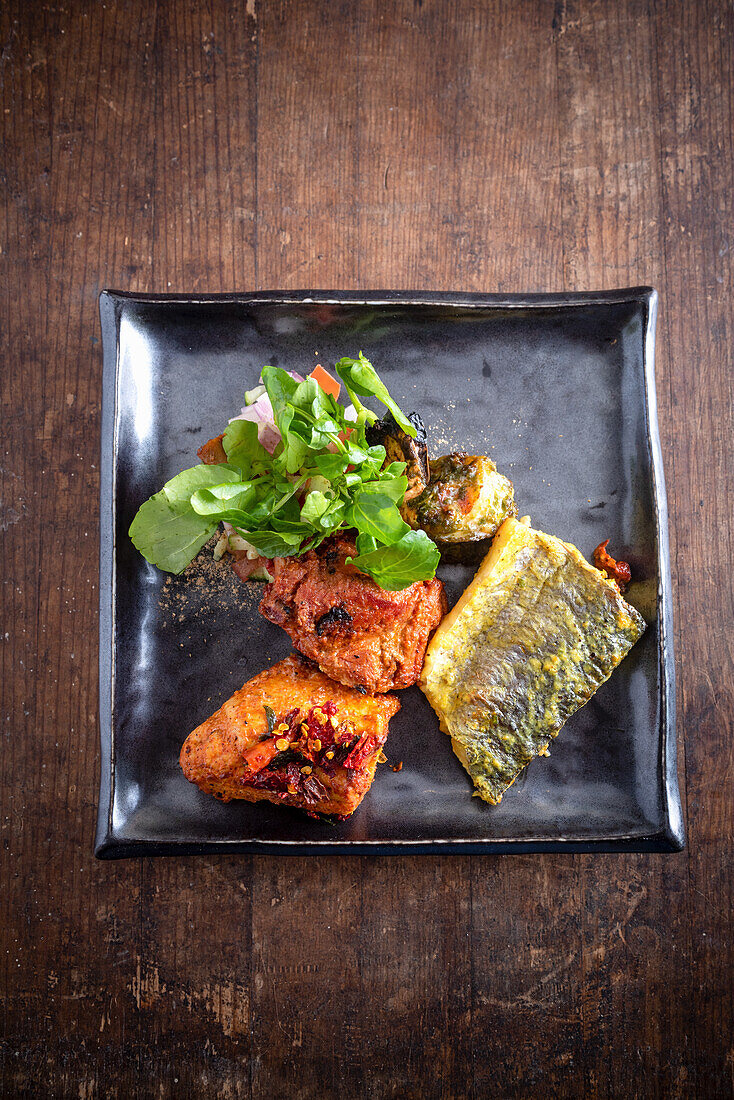 Tandoori Ratan - Indian fish platter