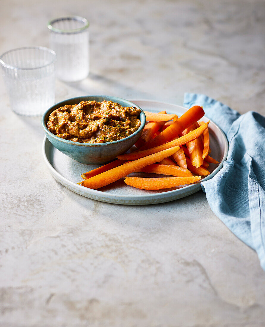 Spicy aubergine and carrot cream