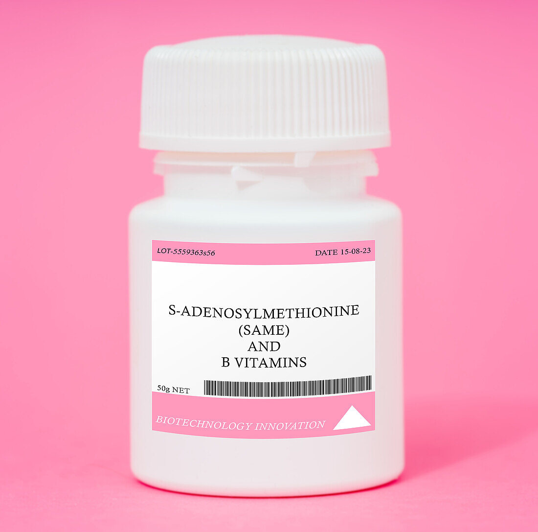 Container of S-adenosylmethionine and B vitamins