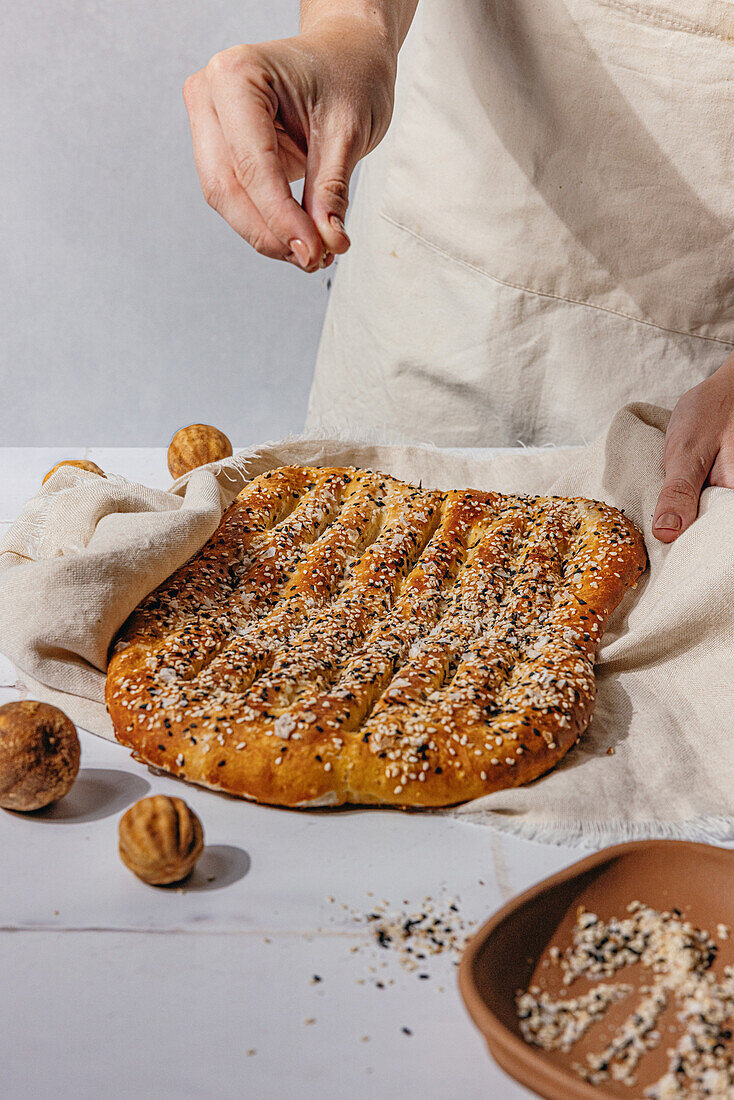 Barbari bread with dried limes (Middle East)