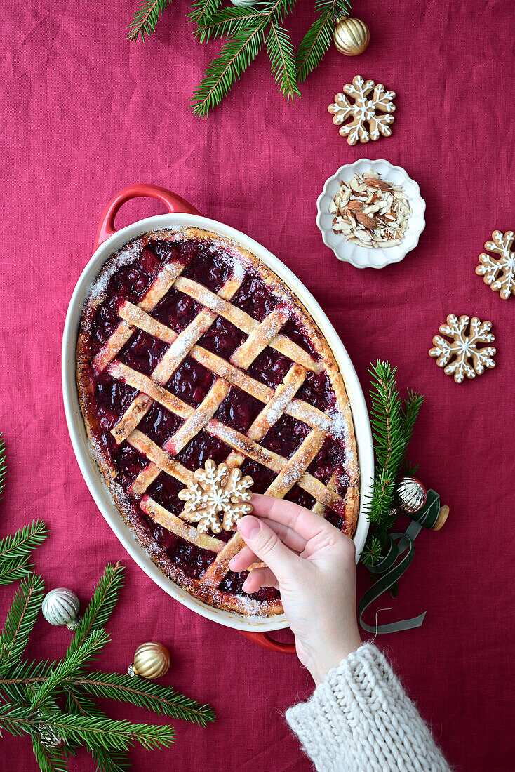 Oval Linzer Torte