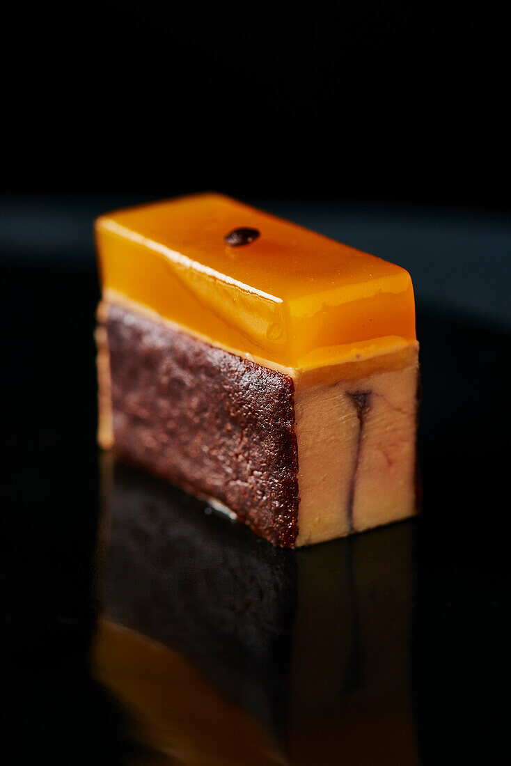 Foie gras with gingerbread (molecular cuisine)