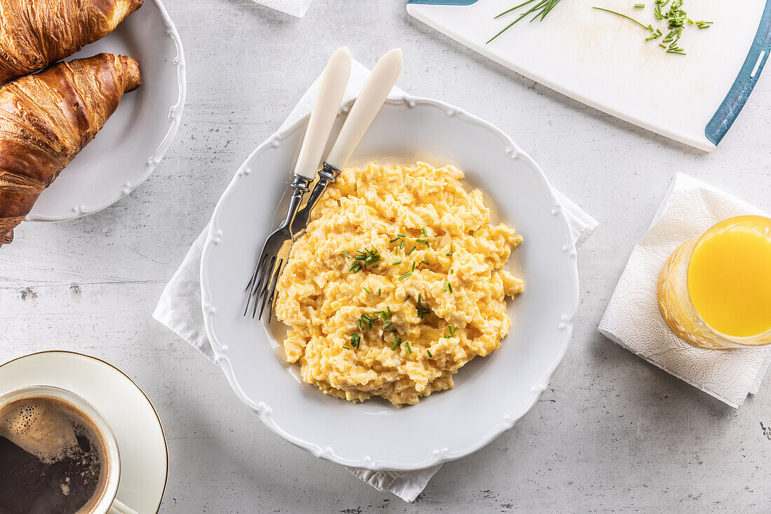 Creamy scrambled eggs and toasted bread