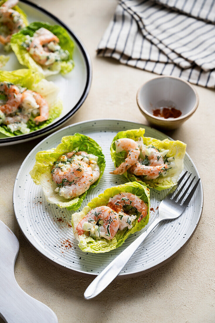 Prawn cocktail lettuce cups