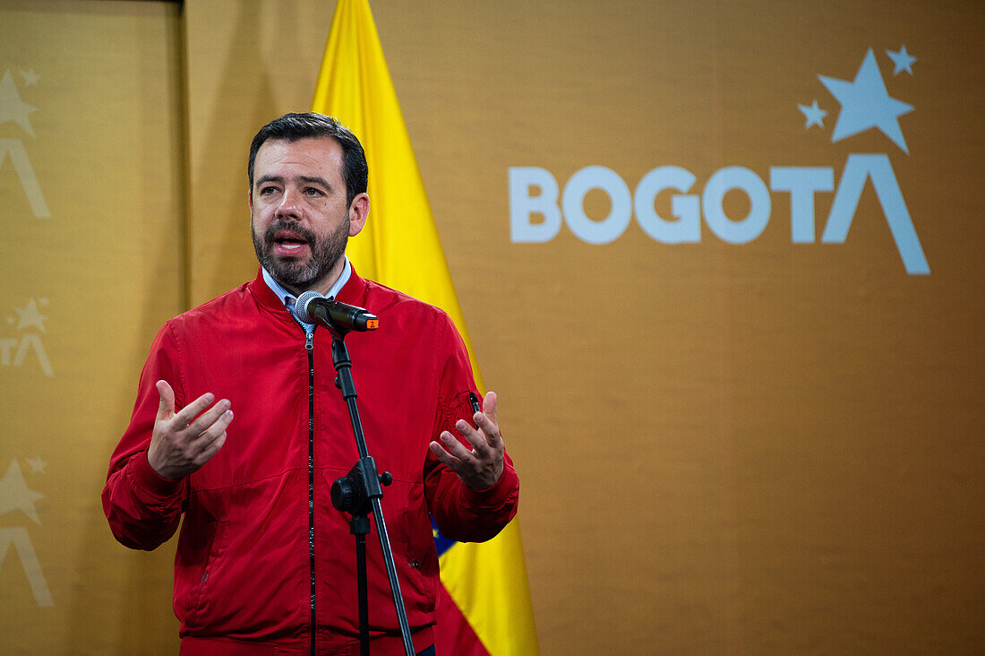 Bogota's mayor-elect Carlos Fernando Galan during a press conference after a meeting between the Bogota's mayor Claudia Lopez and mayor-elect Carlos Fernando Galan, in Bogota, Colombia, october 30, 2023.