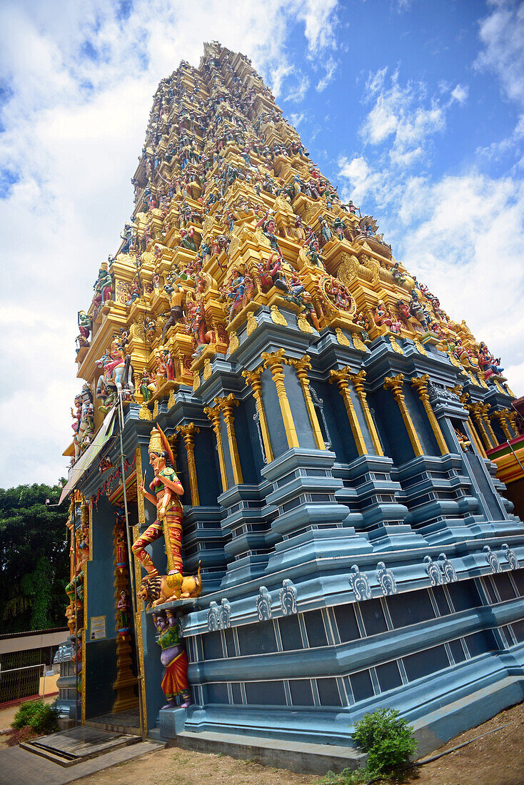 Der Hindu-Tempel Sri Muthumariamman Thevasthanam in Matale, Sri Lanka