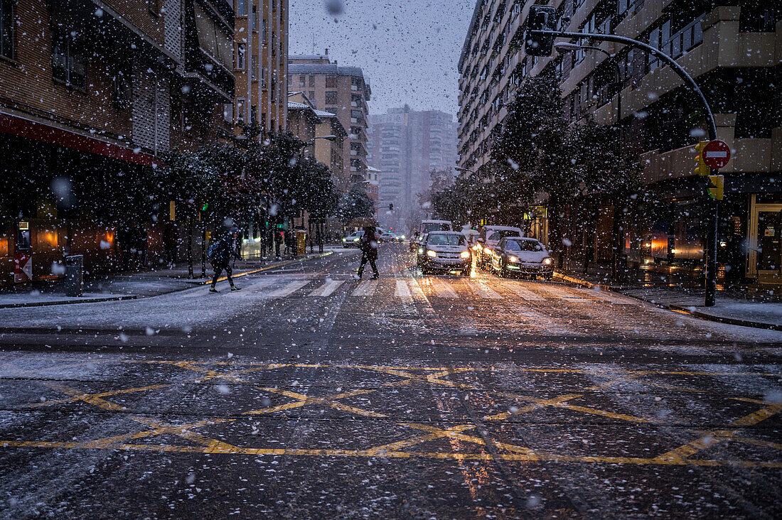 Zaragoza blanketed in snow by storm Juan