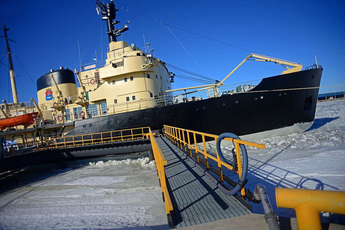 Sampo Icebreaker Cruise, ein authentischer finnischer Eisbrecher als Touristenattraktion in Kemi, Lappland