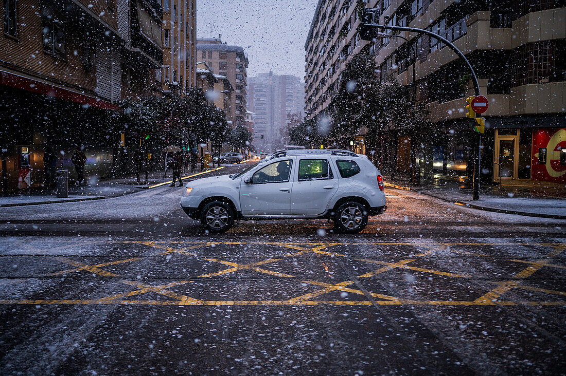 Zaragoza blanketed in snow by storm Juan