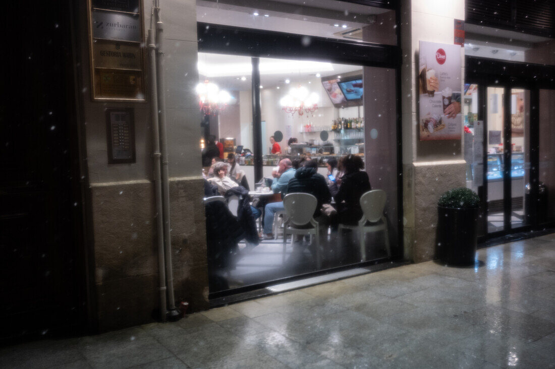 Zaragoza, vom Sturm Juan mit Schnee bedeckt