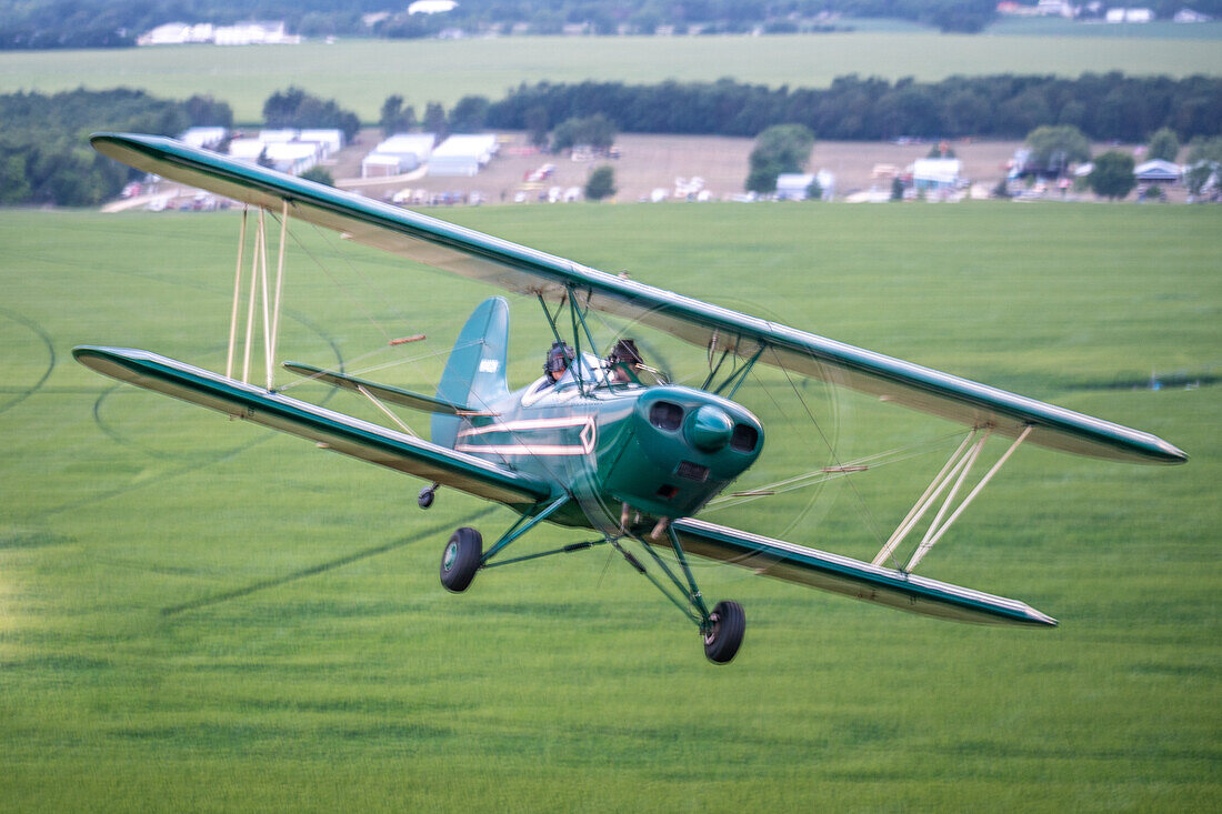 NX402H Hatz-Doppeldecker bei Brodhead Pietenpol Reunion